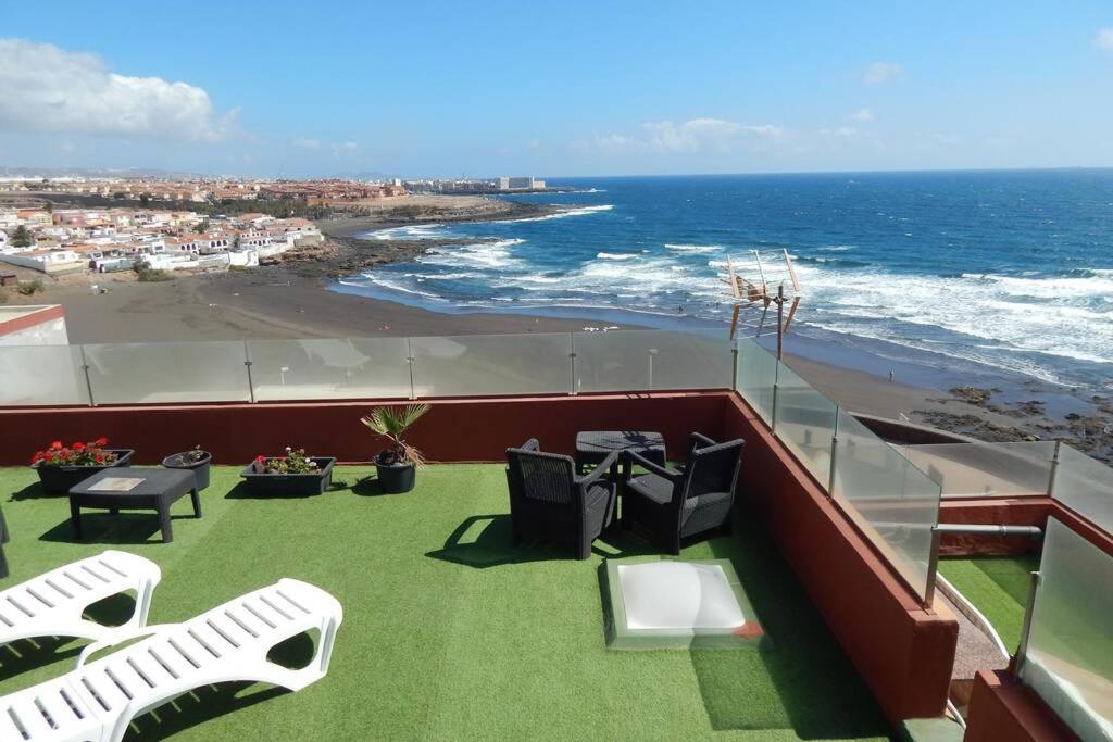 Big, Large Cozy Apartment With Sea View Ask For Additional Bedroom As An Extra Option Telde Extérieur photo