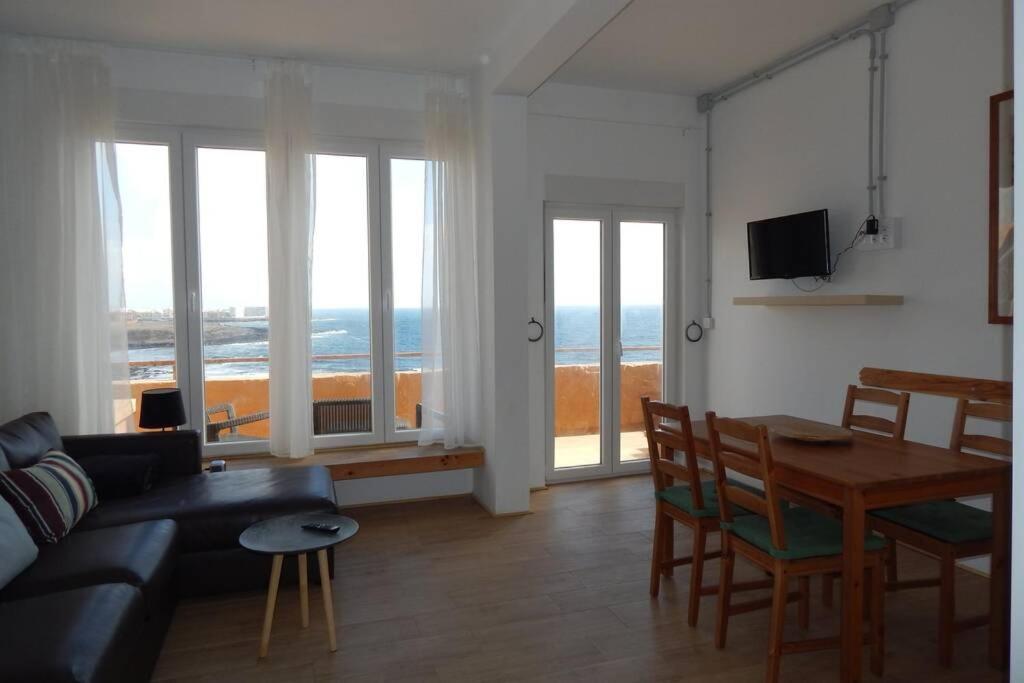 Big, Large Cozy Apartment With Sea View Ask For Additional Bedroom As An Extra Option Telde Extérieur photo