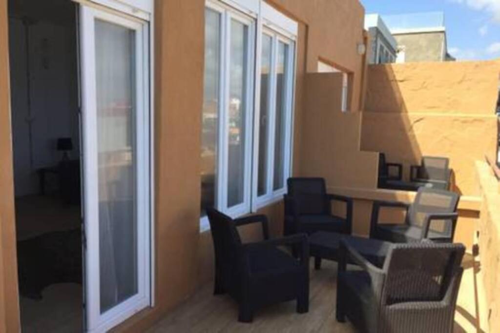 Big, Large Cozy Apartment With Sea View Ask For Additional Bedroom As An Extra Option Telde Extérieur photo